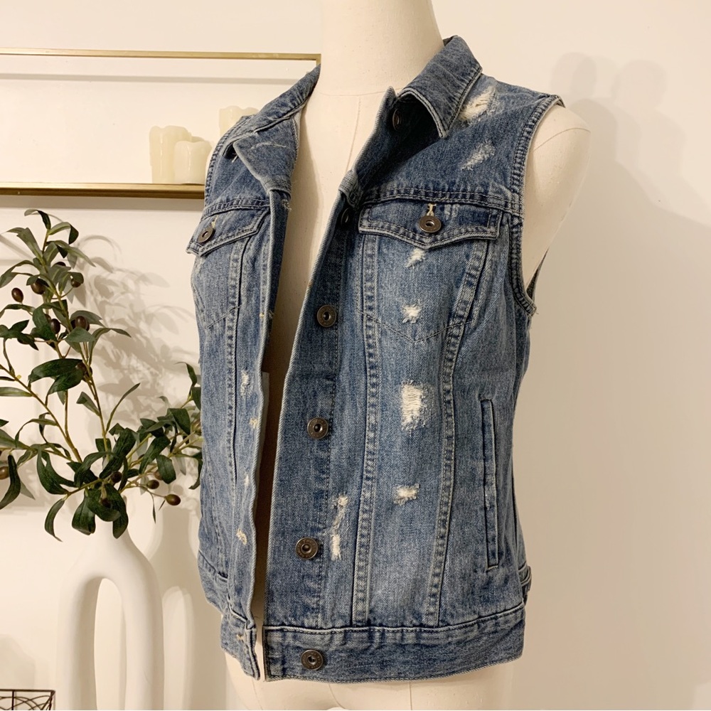 Vince Camuto Distressed Blue Denim Vest